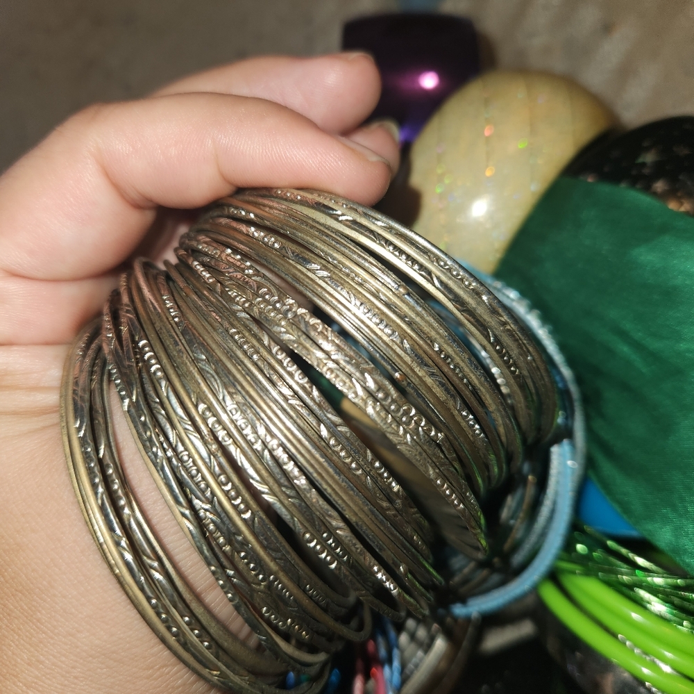 Bangles - Picture 3 of 3
